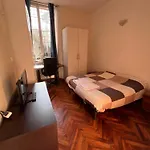 Tata Homes לינה וארוחת בוקר