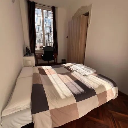 Tata Homes Nocleg ze śniadaniem *