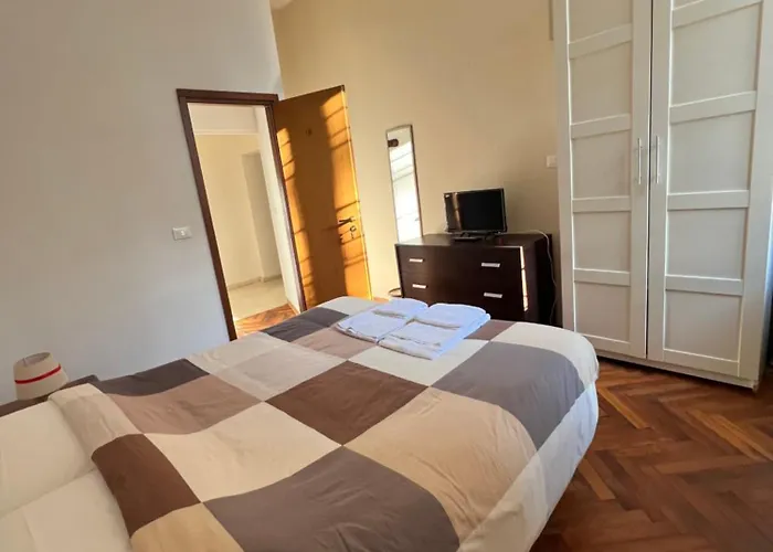 Tata Homes Bed & Breakfast