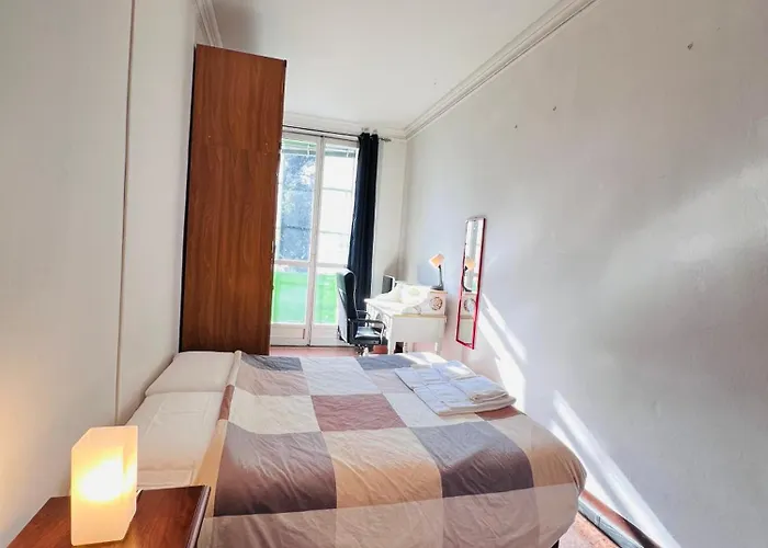 Bed & Breakfast Tata Homes