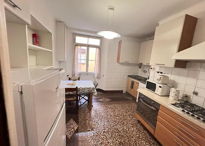 Bed & Breakfast Tata Homes *