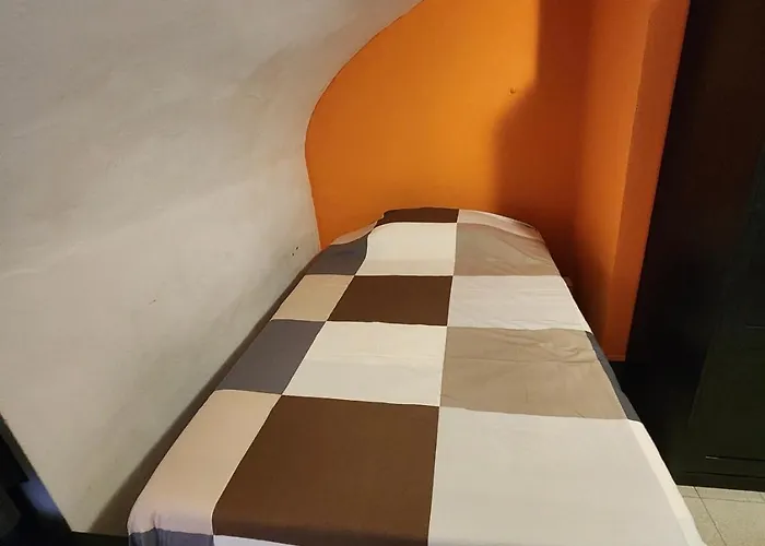 Bed and breakfast Tata Homes