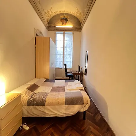 Oda ve Kahvaltı Tata Homes *